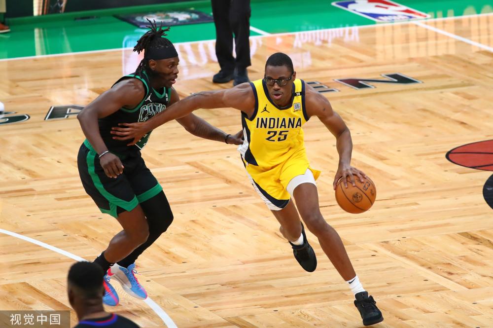 的汤普森完 的汤普森完