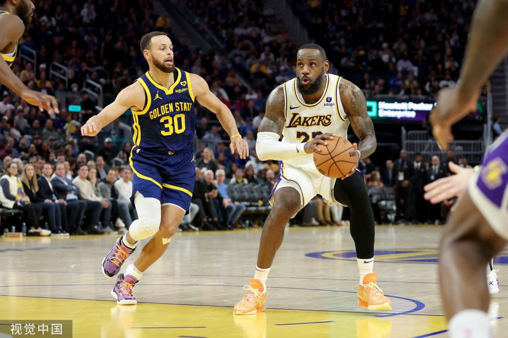 （体育）羽毛球——世锦赛：石宇奇晋级男单决赛